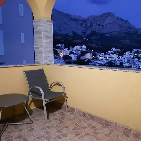 Saric K&m Apartment Baska Voda